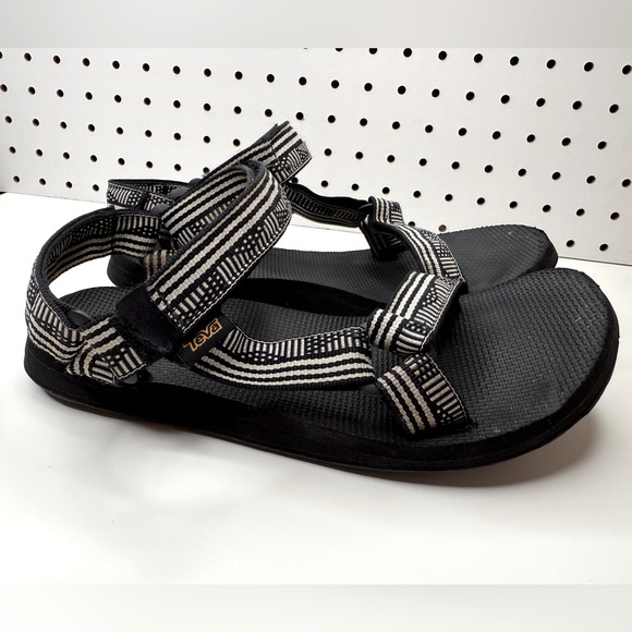 Teva Original Universal Sport Sandals Women’s 7 Black and White Geometric Print - Picture 1 of 15